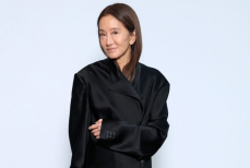 76-летняя Вера Вонг поразила Сеть внешностью на новых фото