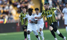 Фоторепортаж с матча Премьер-Лиги «Кайрат» — «Актобе» 1:0