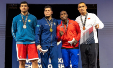 Казахстан или Узбекистан? Кто выиграл медальный зачет у мужчин и женщин на ЧМ-2025 по боксу