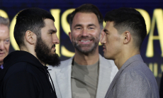 В России «отменили» третий бой Дмитрий Бивол — Артур Бетербиев