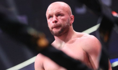 Тренер Шавката Рахмонова объяснил досрочное поражение Александра Шлеменко