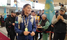 Двукратная чемпионка мира по боксу из Казахстана вернулась на родину и сделала заявление