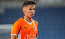 Турецкий клуб «исключил» Аббосбека Файзуллаева