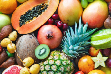 Иммунолог назвала три потенциально опасных фрукта