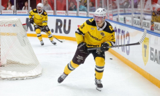 «Барыс» помог достижению соперника в КХЛ