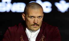 Усик «наехал» на судей после ЧМ-2025 по боксу с участием Казахстана