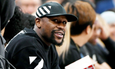 Флойд Мэйвезер вынес свой вердикт бою «Канело» — Кроуфорд