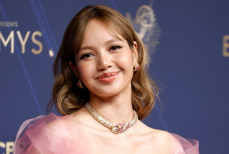 Певица из популярной группы произвела фурор на ковровой дорожке. Фото