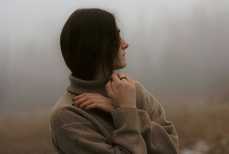 Врач раскрыла причину постоянной усталости осенью