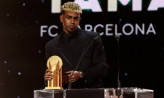 Ламин Ямаль получил награду на «Золотом мяче»-2025