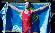 Главный тренер сборной Казахстана оценил историческую победу на чемпионате мира по греко-римской борьбе