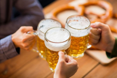 Влияние ежедневной кружки пива на организм оценили ученые