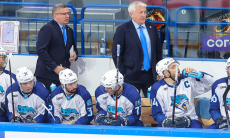 «Барыс» отказался от услуг знаменитого тренера