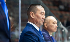 «Для меня было шоком». Мамбеталиев удивил звездного хоккеиста в «Барысе»