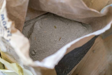 Как правильно хранить открытый цемент — сохраняет свойства даже через год 