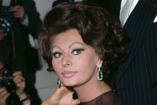 В Сети обсуждают новое фото 91-летней Софи Лорен