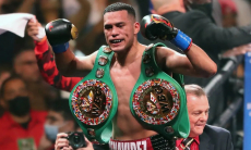 Непобежденный чемпион мира устроил «охоту» за Биволом и «Канело»