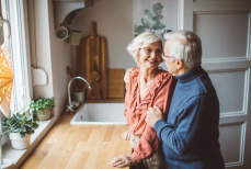 Биолог раскрыла ключевой фактор, позволяющий дожить до 100 лет