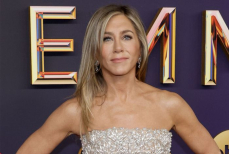 Косметолог Дженнифер Энистон раскрыла секрет ее привлекательности