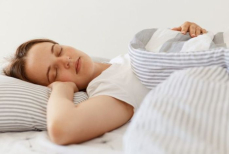 Найден способ быстро заснуть. Просто сделайте это за час до сна