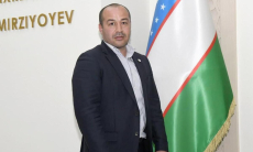 Боксеры Узбекистана подарили главному тренеру шикарный подарок и превзошли Казахстан. Видео