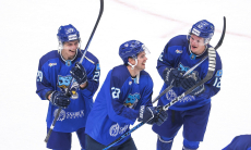 «Астанчане взяли себя в руки». Победителя матча КХЛ «Барыс» — «Локомотив» выбрали в России