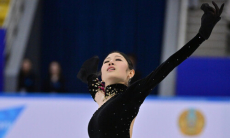 Казахстанских фигуристок «лишили» медалей в Алматы