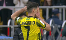 «Кайрат» учинил разгром 5:0 и вернул лидерство в КПЛ