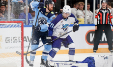 «Две разные команды». Озвучены причины поражения «Барыса» в КХЛ