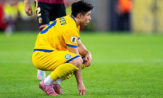 Дастан Сатпаев не сыграет за сборную Казахстана. Известна причина