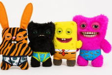 Новая волна игрушек «карманные уродцы» — как они портят детскую психику