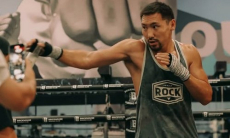 Жанибеку Алимханулы раскрыли ключ к победе в бою за три титула чемпиона мира