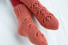 От чего холодеют ноги и как с этим бороться