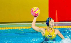 Казахстанские ватерполистки вышли в полуфинал чемпионата Азии