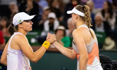 Ига Швёнтек догнала Елену Рыбакину