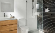 Как за две минуты вернуть свежесть унитазу