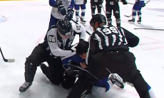 Драка произошла в матче «Барыса» в КХЛ. Видео