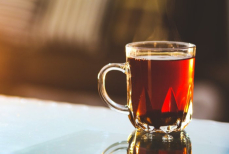 Напитки долголетия — как кофе, чай и вода помогают защититься от рака