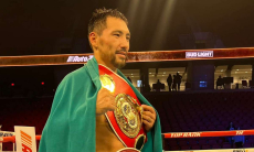 Объявлены дата и место проведения боя Жанибека Алимханулы за три титула чемпиона мира