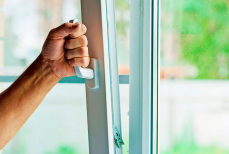 Раскрыт немецкий секрет свежего воздуха в доме даже в мороз — простая привычка добавит комфорта