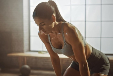 Как тренировки влияют на здоровье груди у женщин