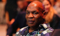 Майк Тайсон сделал заявление перед боем с Флойдом Мэйвезером