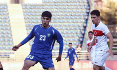 Узбекистан провел матч с Турцией перед чемпионатом мира по футболу