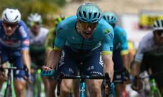 Гонщик «Астаны» поднялся на пьедестал третьего этапа «Тура Гуанси»