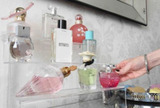 Эксперты рассказали, где нельзя хранить духи