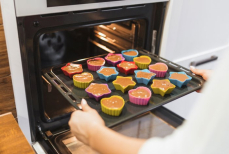 Учёные рассказали, почему силиконовые формы могут вредить здоровью