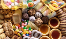 Названа ухудшающая качество сна группа продуктов