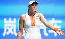 Елена Рыбакина получила предупреждение перед полуфиналом