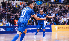 Казахстан разгромил Узбекистан в Ташкенте