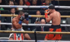 Прощальный бой звезды бокса закончился брутальным нокаутом. Видео